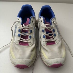 On Cloud Vista Heather Rhubarb Missiongrip Trail Running Shoes Women’s 6.5